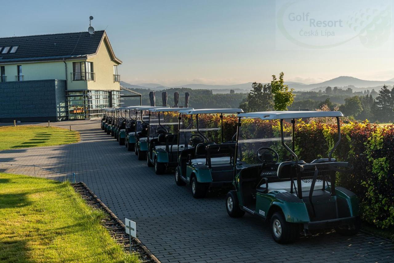 Golf Resort Ceska Lipa Нови-Бор Экстерьер фото