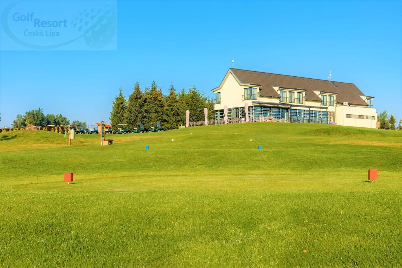 Golf Resort Ceska Lipa Нови-Бор Экстерьер фото