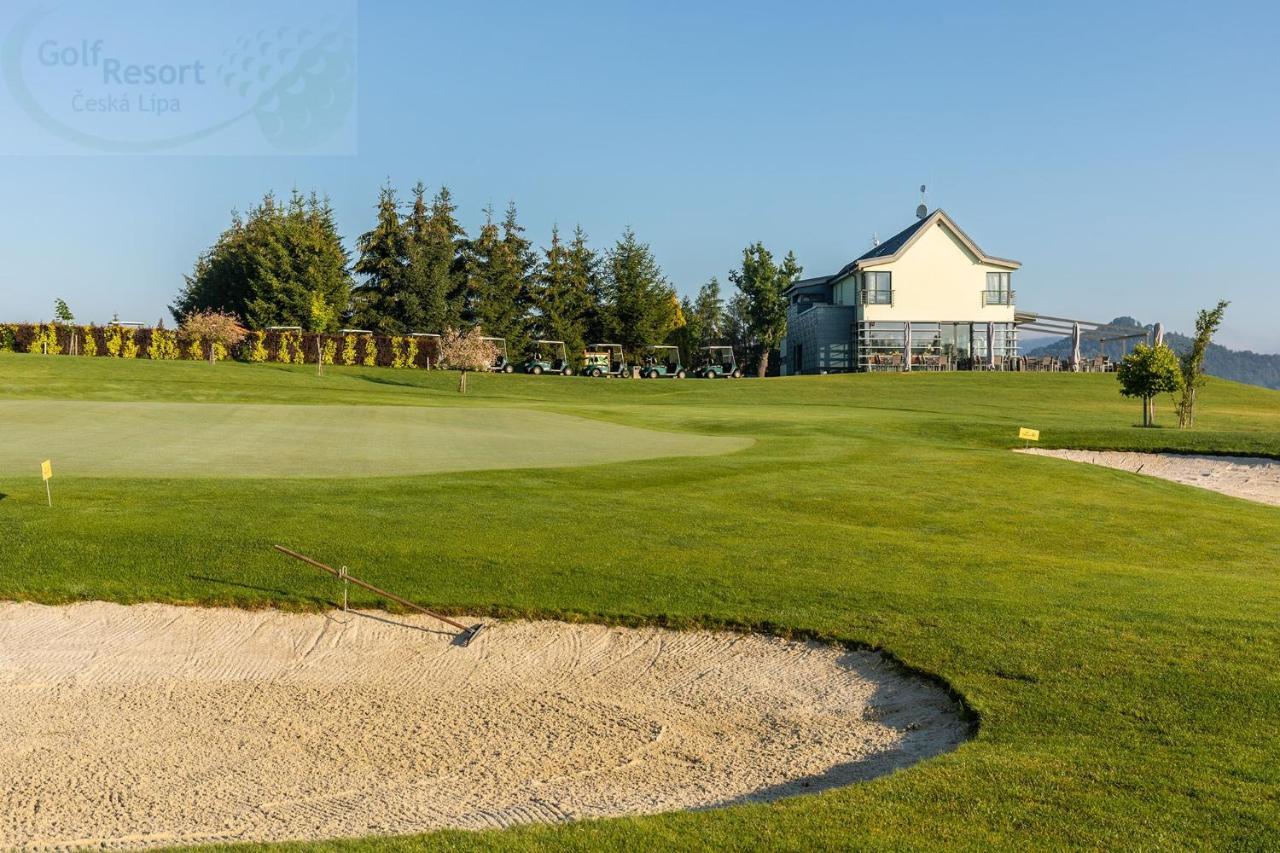 Golf Resort Ceska Lipa Нови-Бор Экстерьер фото